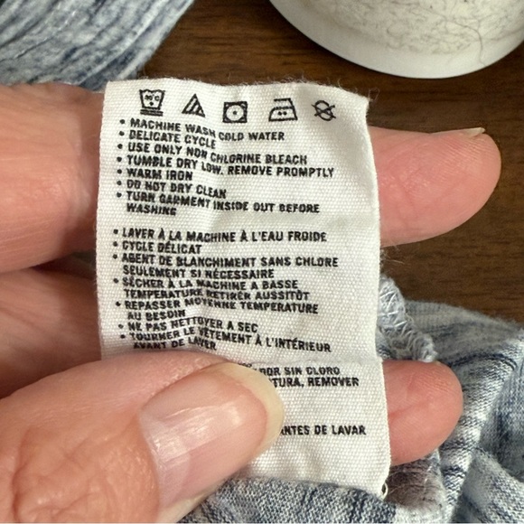 NFL Dallas Cowboys Gray Varsity Stripe Tee 2XL Women’s Fan Shirt Football - Picture 8 of 9